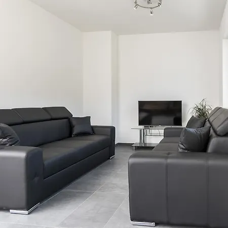 Bergblick-planai - 5 Schlafzimmer Eigene Sauna Dom wakacyjny