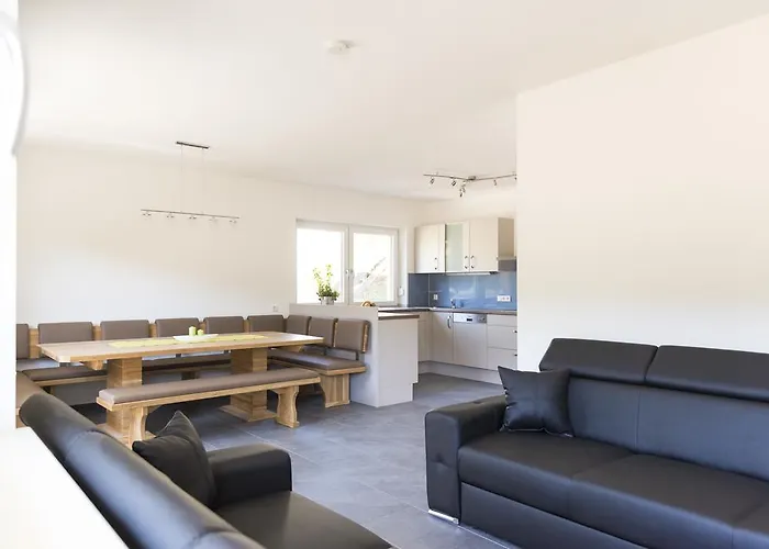 Bergblick-planai - 5 Schlafzimmer Eigene Sauna بيت للعطل